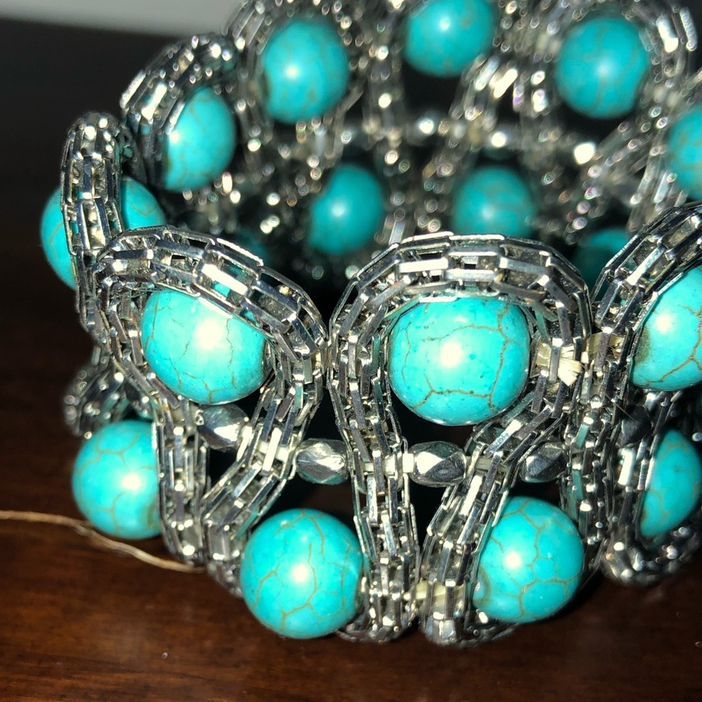 Thick bracelet